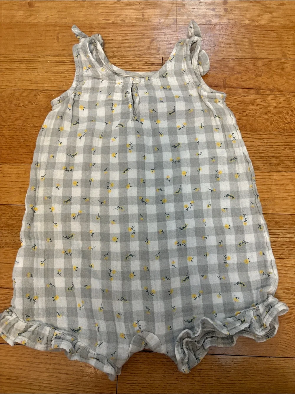 12-18 months GAP 2-Pack Casual Romper Set — Black Embroidered & Gray Gingham